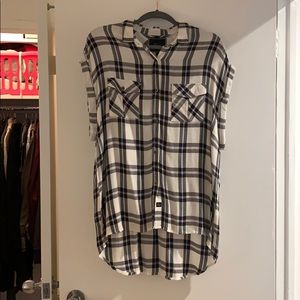 Short sleeve rails tunic